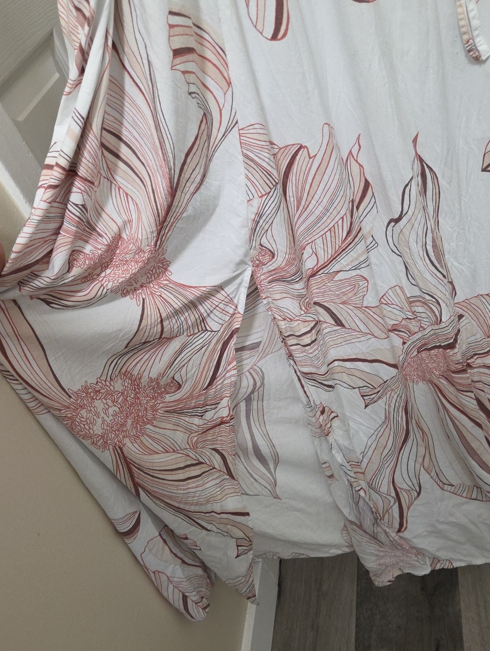 Torrid Plus Size White Blush Floral Maxi Dress | Rayon Boho Cottagecore Summer - Picture 6 of 9